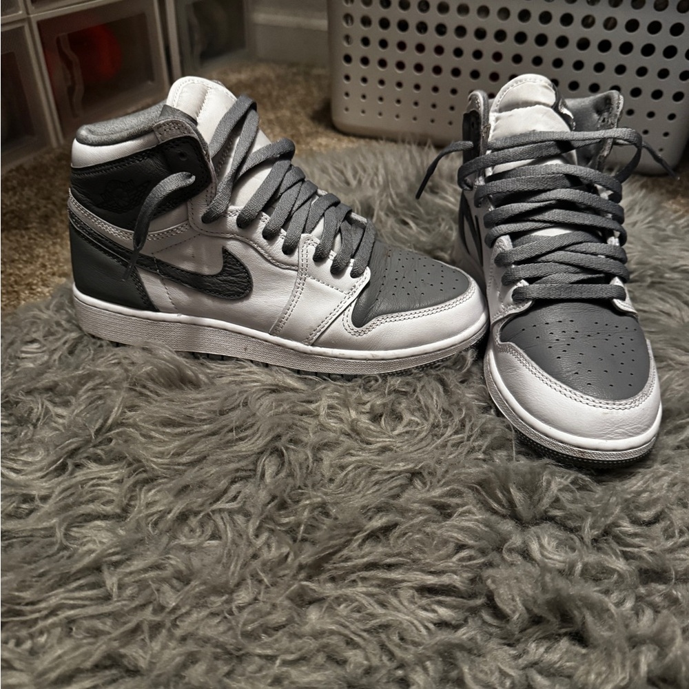 Jordan 1 Retro Highs GS 6.5 Woman’s 8